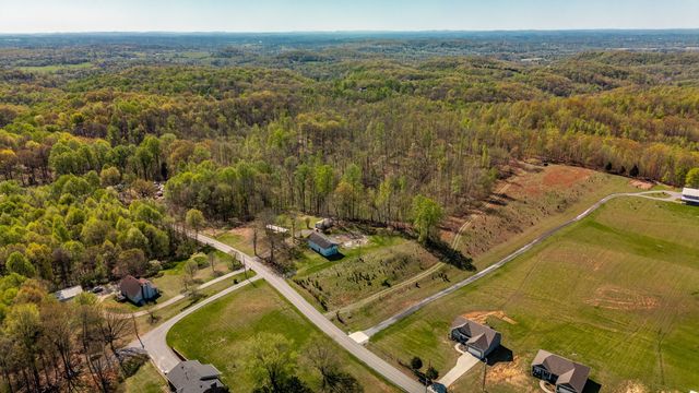 664 S Tunnel Road, Gallatin, TN 37066