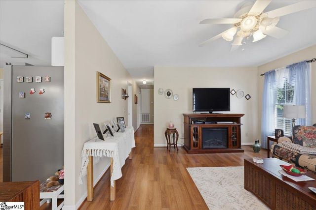 305 Grant Street, Easley, SC 29640