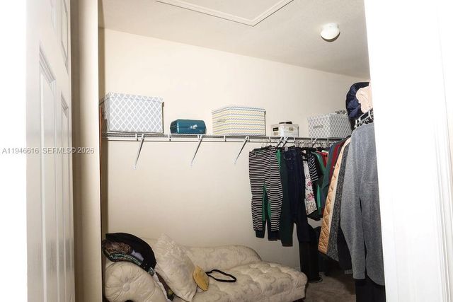 11601 SW 232nd Ln, Homestead, FL 33032