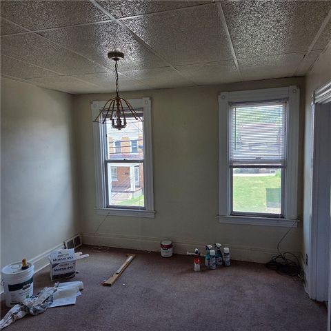 368 2nd St, Pitcairn, PA 15140