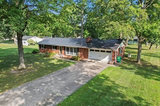 340 W Railroad Street, Centreville Vllg, MI 49032