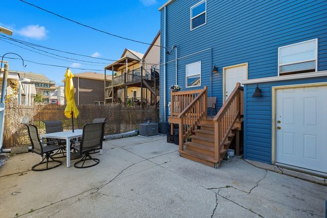 4522 S Union Avenue, Chicago, IL 60609