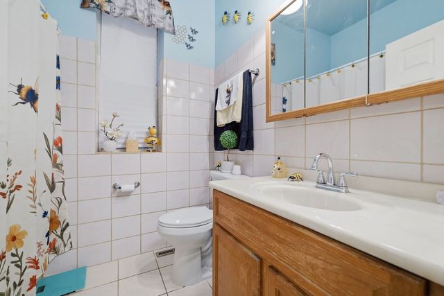 4522 S Union Avenue, Chicago, IL 60609