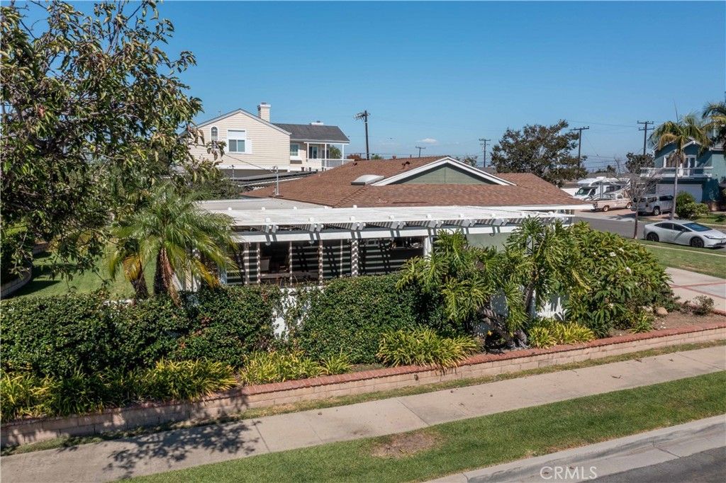 19271 Harding Lane, Huntington Beach, CA 92646 — photo 5