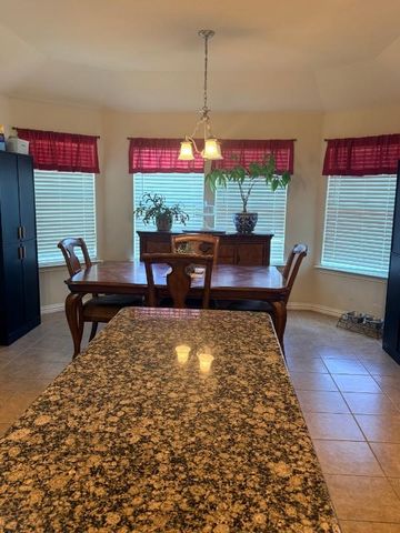 136 Holly Street, Waxahachie, TX 75165