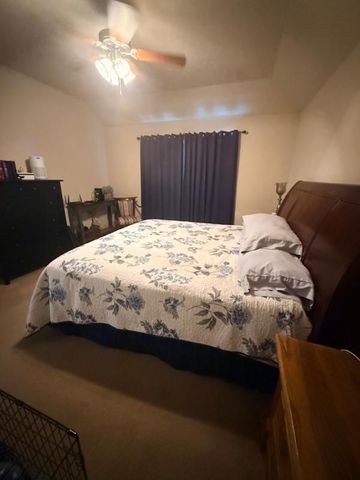 136 Holly Street, Waxahachie, TX 75165