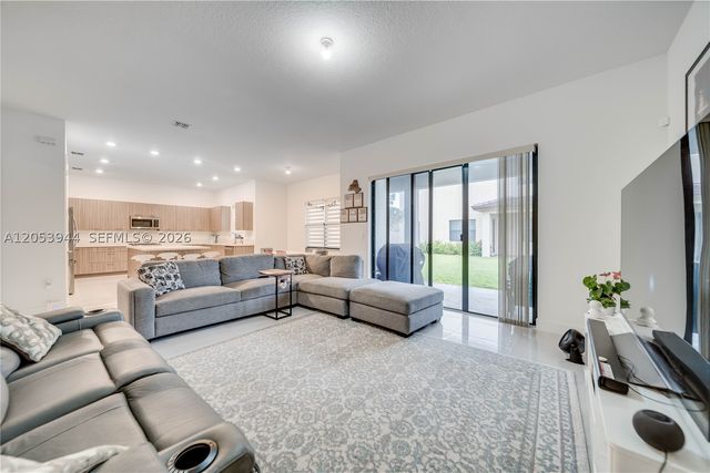 4416 SW 174th Ave, Miramar, FL 33029