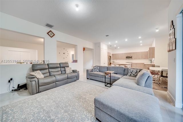 4416 SW 174th Ave, Miramar, FL 33029