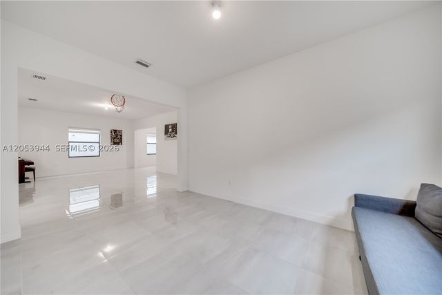 4416 SW 174th Ave, Miramar, FL 33029