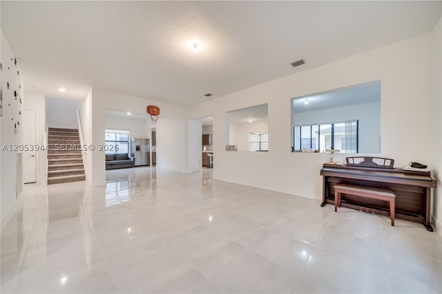 4416 SW 174th Ave, Miramar, FL 33029
