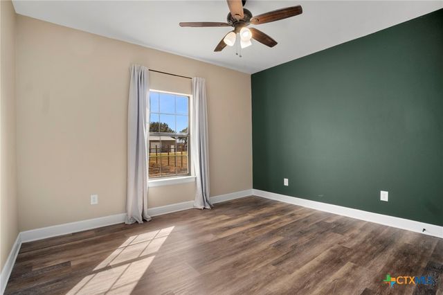 659 Thormeyer Road, Seguin, TX 78155