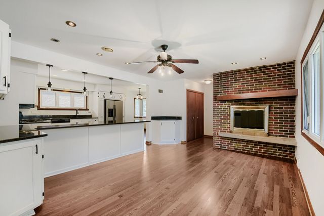 10056 S Talman Avenue, Chicago, IL 60655