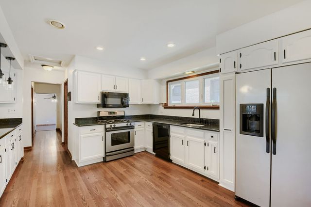 10056 S Talman Avenue, Chicago, IL 60655