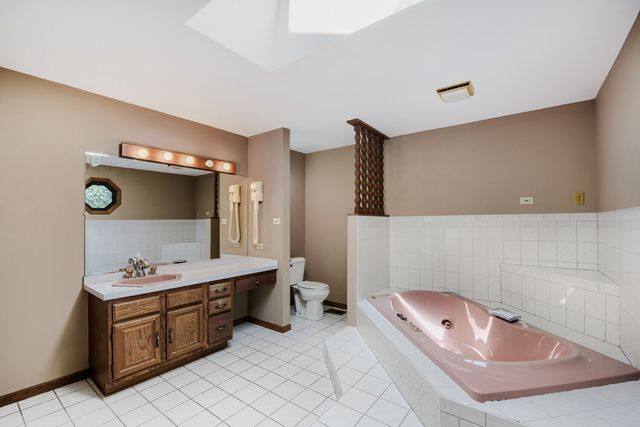 10056 S Talman Avenue, Chicago, IL 60655