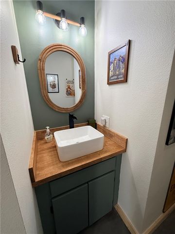 178 Madison 2615, Huntsville, AR 72740