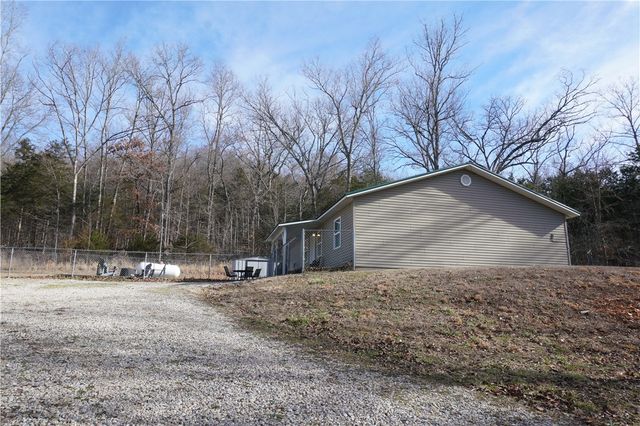 178 Madison 2615, Huntsville, AR 72740