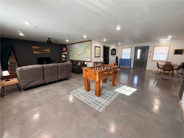 178 Madison 2615, Huntsville, AR 72740