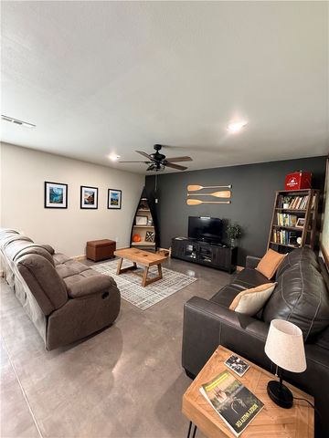 178 Madison 2615, Huntsville, AR 72740