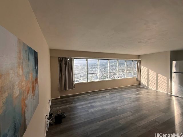 2525 Date Street 3305, Honolulu, HI 96826