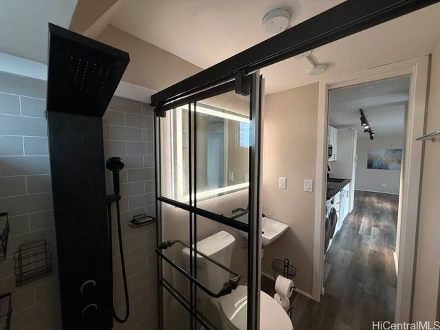 2525 Date Street 3305, Honolulu, HI 96826