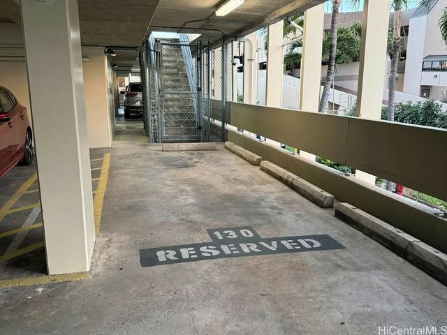 2525 Date Street 3305, Honolulu, HI 96826