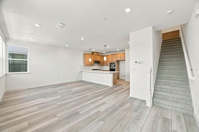 706 Morning View, Daly City, CA 94014