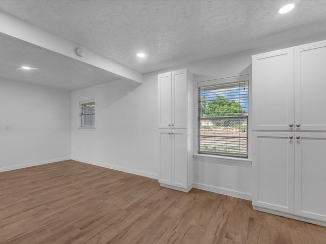 12922 Mcnair Street, Houston, TX 77015