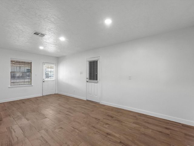 12922 Mcnair Street, Houston, TX 77015