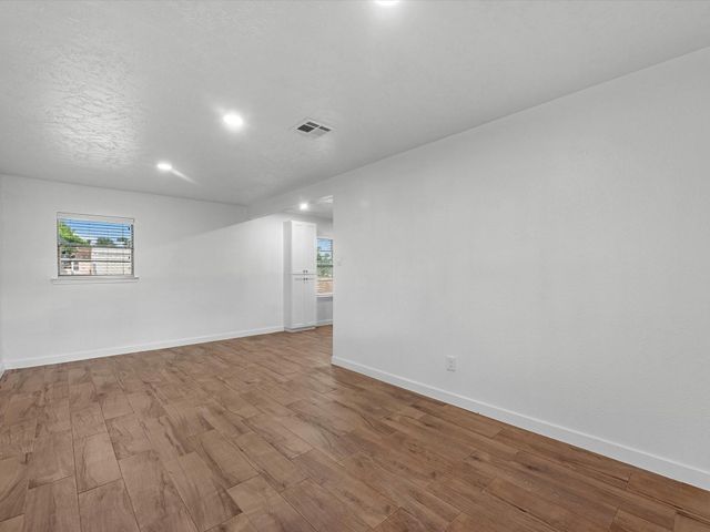 12922 Mcnair Street, Houston, TX 77015