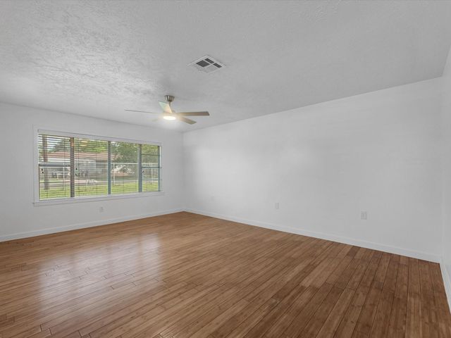 12922 Mcnair Street, Houston, TX 77015