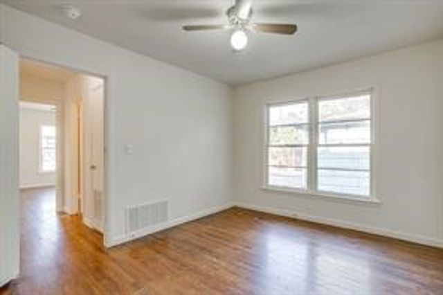 201 N Normandale Street, White Settlement, TX 76108