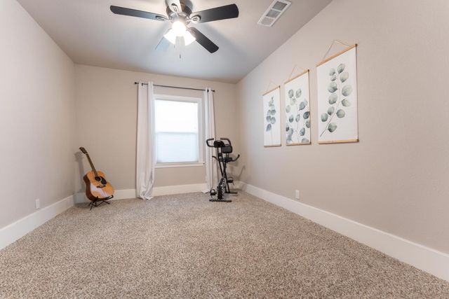 1036 N Adoline Avenue, Fresno, CA 93728