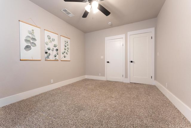 1036 N Adoline Avenue, Fresno, CA 93728