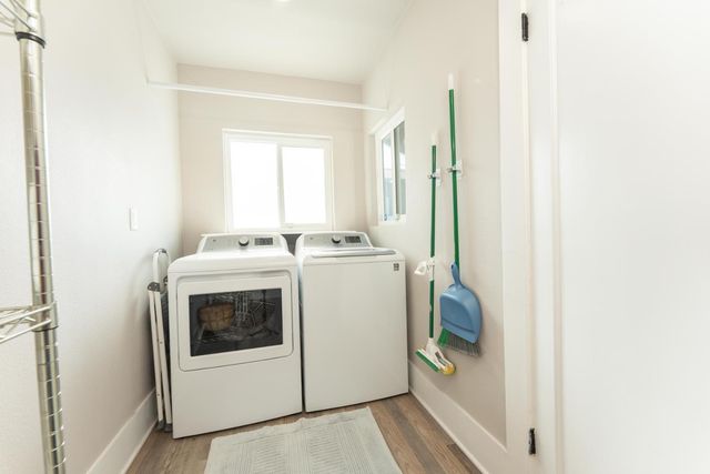 1036 N Adoline Avenue, Fresno, CA 93728