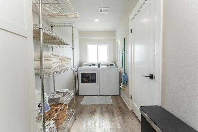 1036 N Adoline Avenue, Fresno, CA 93728