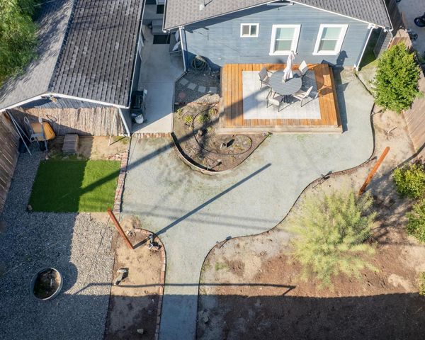 1036 N Adoline Avenue, Fresno, CA 93728