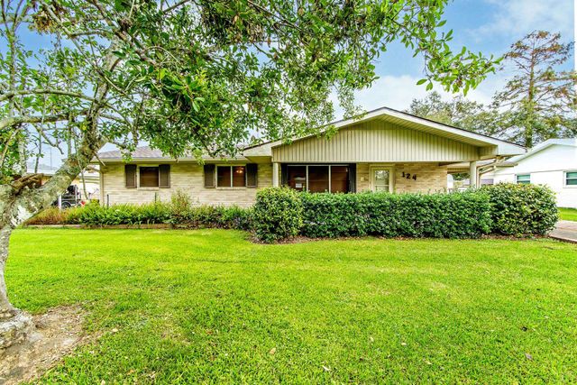 124 Lecompte Drive, Bourg, LA 70343