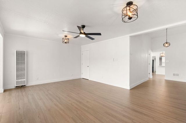 619 5th Street SW, Albuquerque, NM 87102