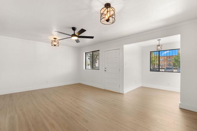 619 5th Street SW, Albuquerque, NM 87102