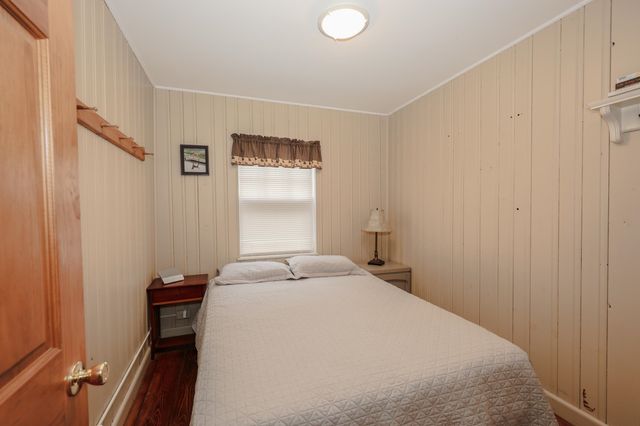 44 W Huntress Pond Road, Barnstead, NH 03225