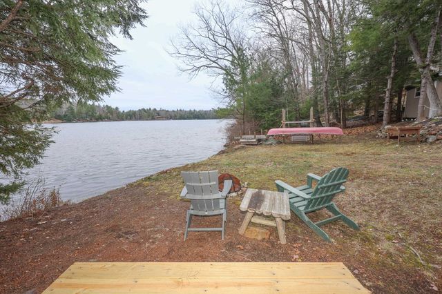 44 W Huntress Pond Road, Barnstead, NH 03225