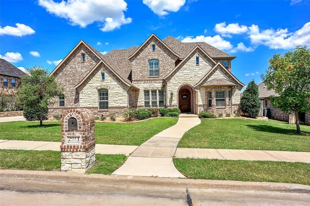 2911 Butterfield Trail, Sherman, TX 75092