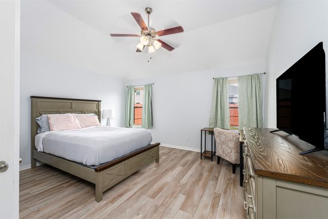 5505 Thunder Bay Drive, Fort Worth, TX 76119