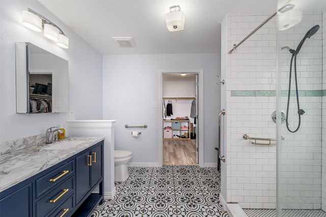 5505 Thunder Bay Drive, Fort Worth, TX 76119