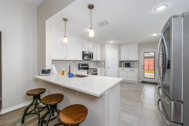 5505 Thunder Bay Drive, Fort Worth, TX 76119