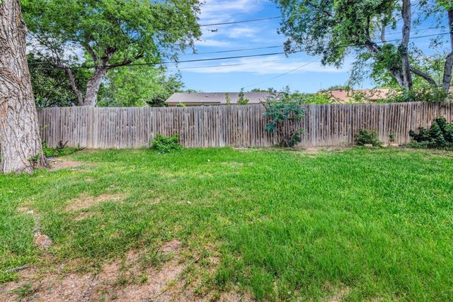 5913 Cathy Court, Watauga, TX 76148
