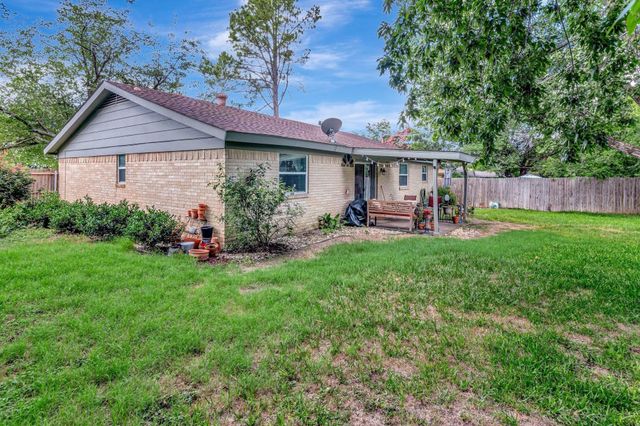 5913 Cathy Court, Watauga, TX 76148