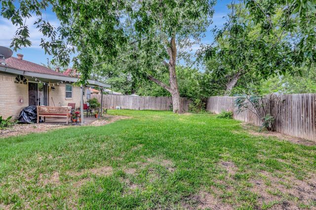 5913 Cathy Court, Watauga, TX 76148