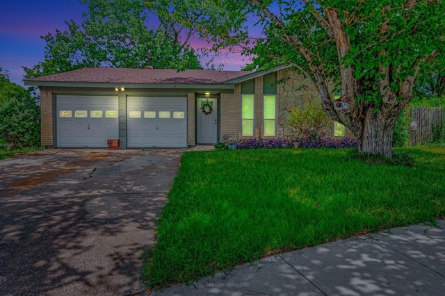 5913 Cathy Court, Watauga, TX 76148