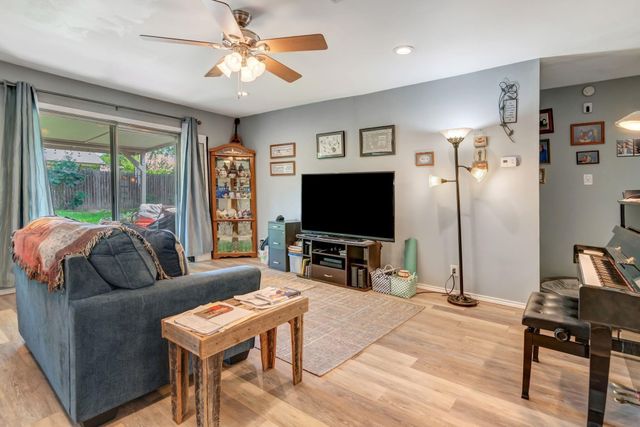 5913 Cathy Court, Watauga, TX 76148